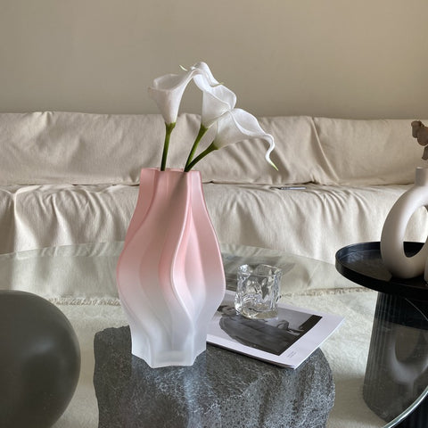 Gradient Pink Matte Vase