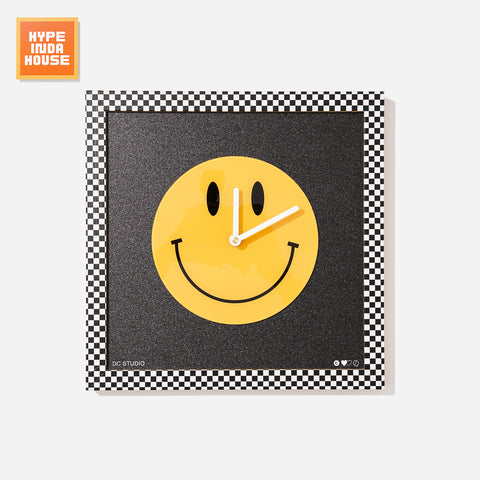 null Smiley Wall Clock.