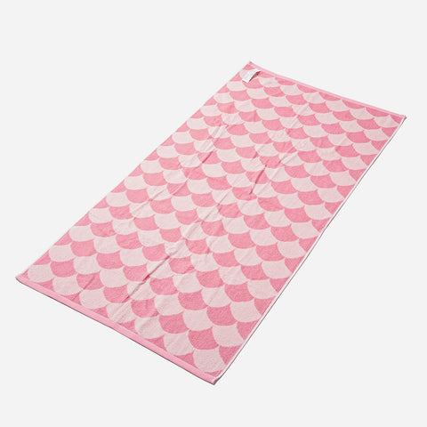 Pink Fish-scale Pattern Bath Towel - HYPEINDAHOUSE