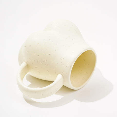 null Plump Buttocks Solid Color Ceramic Mug.