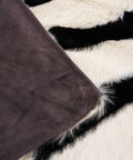 Two-color Striped Blanket - HYPEINDAHOUSE