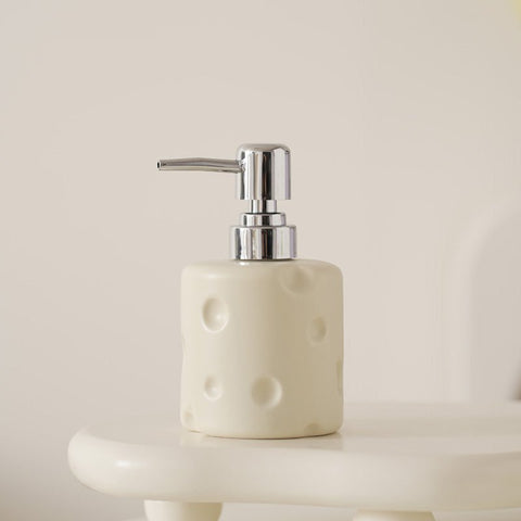 Ceramic Cheese Shape Dispenser Bottle - HYPEINDAHOUSE