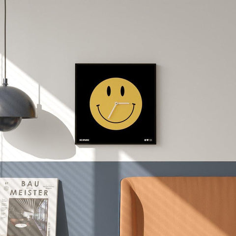 Smiley Wall Clock - HypeIndaHouse